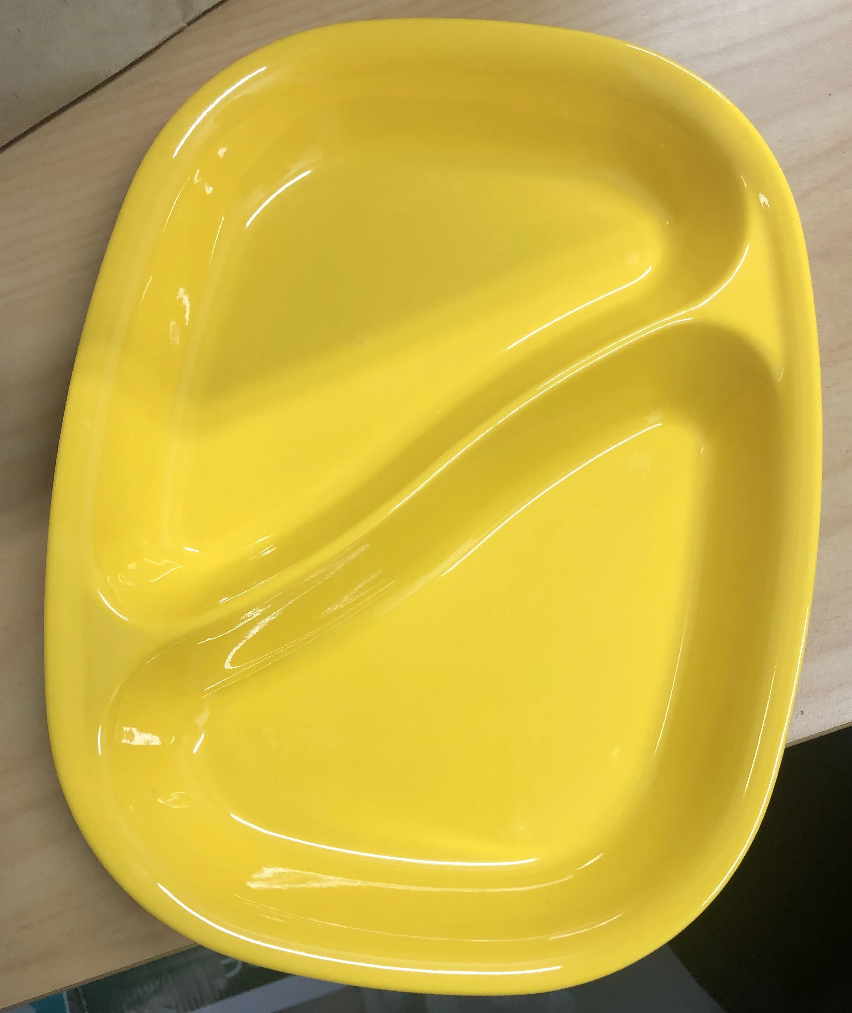 Servewell Ki & Ka 22cm Serving Plate Melamine Yellow